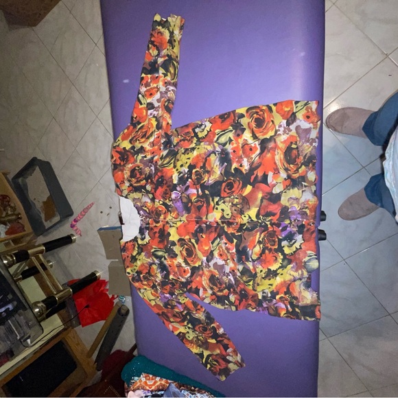 Shirt - Picture 2 of 2